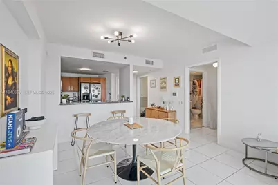 6362 Collins Ave #311, Miami Beach, FL 33141 - Photo 6