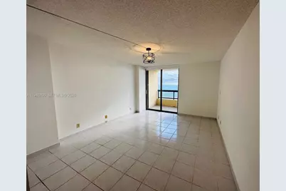 2555 Collins Ave #1407, Miami Beach, FL 33140 - Photo 8