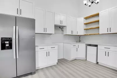 2430 NW 55th Ter, Lauderhill, FL 33313 - Photo 8