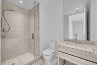 18975 Collins Ave #302, Sunny Isles Beach, FL 33160 - Photo 34