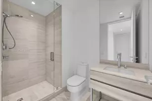 18975 Collins Ave, Sunny Isles Beach, FL 33160 - Photo 34