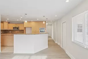 781 NW 183rd Dr, Miami Gardens, FL 33169 - Photo 12