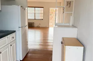 3671 SW 10th St, Miami, FL 33135 - Photo 4