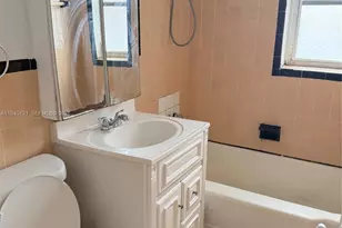 3671 SW 10th St, Miami, FL 33135 - Photo 10