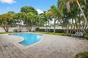 280 SW 63rd Ave, Plantation, FL 33317 - Photo 6