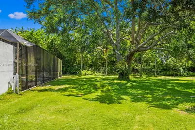 12365 SW 60th Ct, Pinecrest, FL 33156 - Photo 30