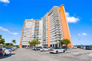 1351 NE Miami Gardens Dr, Miami, FL 33179 - Photo 24