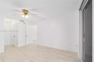 1351 NE Miami Gardens Dr, Miami, FL 33179 - Photo 10