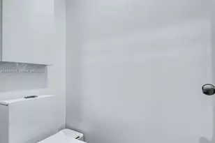 4000 Kumquat Ave, Miami, FL 33133 - Photo 26