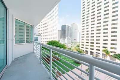 335 S Biscayne Blvd #1108, Miami, FL 33131 - Photo 2