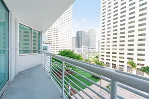 335 S Biscayne Blvd, Miami, FL 33131 - Photo 2