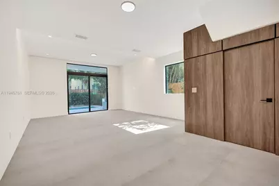 3071 Hibiscus St, Miami, FL 33133 - Photo 34