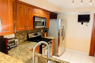 3140 S Ocean Dr, Hallandale Beach, FL 33009 - Photo 4