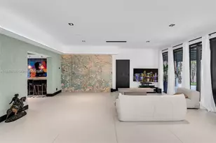 9015 NE 10th Ave, Miami, FL 33138 - Photo 8