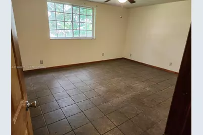9537 NW 42nd St, Sunrise, FL 33351 - Photo 16