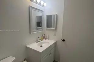 550 S Park Rd, Hollywood, FL 33021 - Photo 12