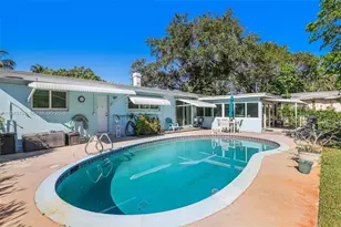 11339 NE 8th Ct, Biscayne Park, FL 33161 - Photo 36