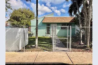 617 NW 10th St, Miami, FL 33136 - Photo 26