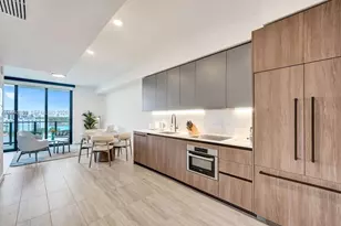 580 72nd, Miami Beach, FL 33141 - Photo 6