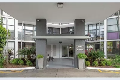 800 Parkview Dr #303, Hallandale Beach, FL 33009 - Photo 24