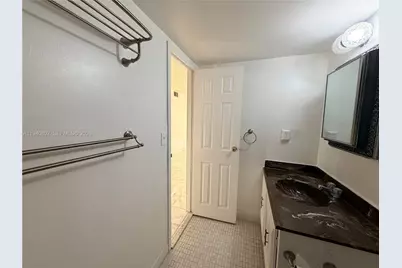 800 Parkview Dr #303, Hallandale Beach, FL 33009 - Photo 20