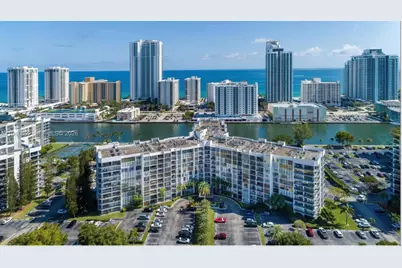 800 Parkview Dr #303, Hallandale Beach, FL 33009 - Photo 34