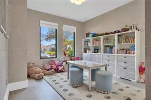 5635 Brookfield Cir W, Hollywood, FL 33312 - Photo 20
