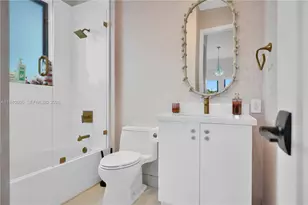 5635 Brookfield Cir W, Hollywood, FL 33312 - Photo 24