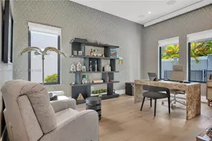 5635 Brookfield Cir W, Hollywood, FL 33312 - Photo 18