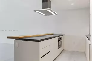 [Address not provided], Miami, FL 33131 - Photo 8