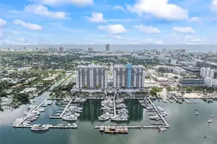 1800 Sunset Harbour Dr, Miami Beach, FL 33139 - Photo 2