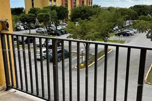 4721 NW 7th St, Miami, FL 33126 - Photo 1