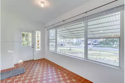 1425 Madison St, Hollywood, FL 33020 - Photo 6