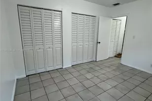212 NE 41st St, Oakland Park, FL 33334 - Photo 20