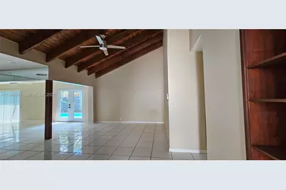 1451 W Sandpiper Cir #1451, Pembroke Pines, FL 33026 - Photo 8