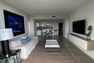 88 SW 7th St, Miami, FL 33130 - Photo 8