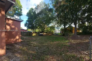 920 NW 55th Terrace, Miami, FL 33127 - Photo 4