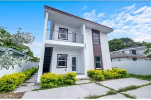 1831 NW 67th St, Miami, FL 33147 - Photo 6