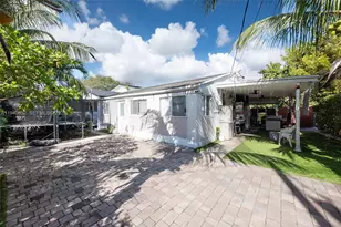 1401 NW 44th St, Miami, FL 33142 - Photo 8