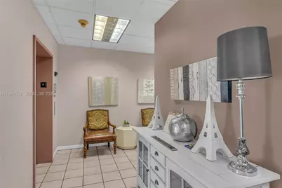 11240 SW 88th St #201, Miami, FL 33176 - Photo 8