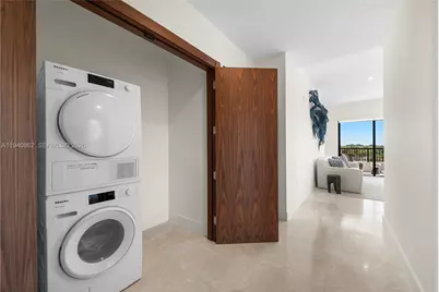 701 Valencia Ave #703, Coral Gables, FL 33134 - Photo 12