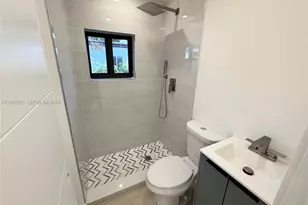 1180 Opa-Locka Blvd, Miami, FL 33168 - Photo 8