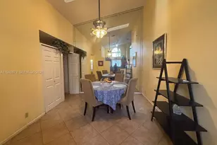 7390 S Pinewalk Dr S, Margate, FL 33063 - Photo 8