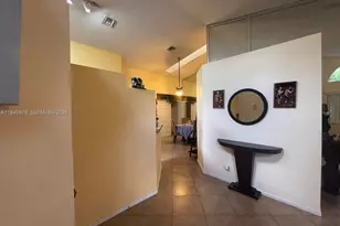7390 S Pinewalk Dr S, Margate, FL 33063 - Photo 20