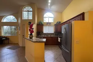 7390 S Pinewalk Dr S, Margate, FL 33063 - Photo 16