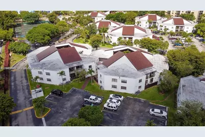 9403 Fontainebleau Blvd #211-21, Miami, FL 33172 - Photo 22