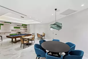 1000 W Island Blvd, Aventura, FL 33160 - Photo 38