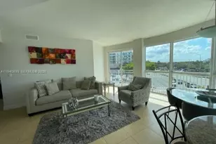 7270 SW 88th St, Miami, FL 33156 - Photo 1