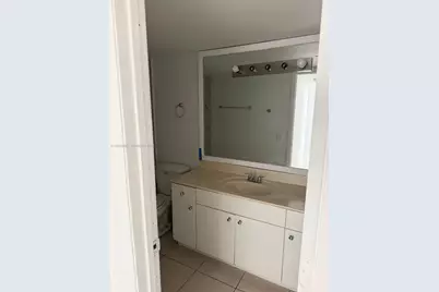 1725 W 60th St #F206, Hialeah, FL 33012 - Photo 2