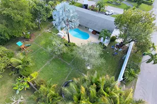 8495 SW 141st St, Palmetto Bay, FL 33158 - Photo 4